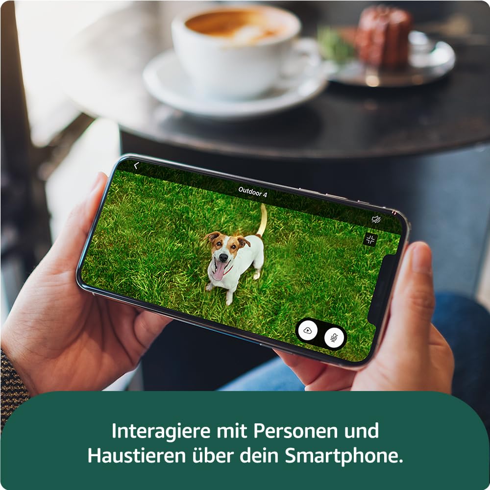 Blink-Kamera Outdoor 4 | Kabellose intelligente HD-Sicherheitskamera, zwei Jahre Batterielaufzeit, funktioniert mit Alexa | 1-Kamera-System mit enthaltenem Sync Module Core | IP65